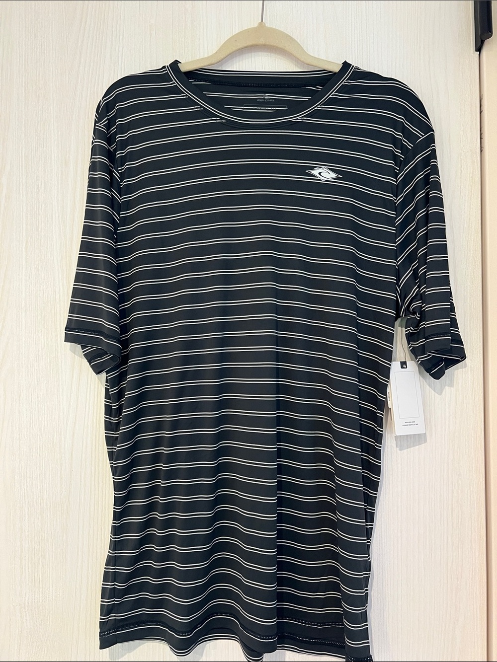Black Striped Men's SPF50